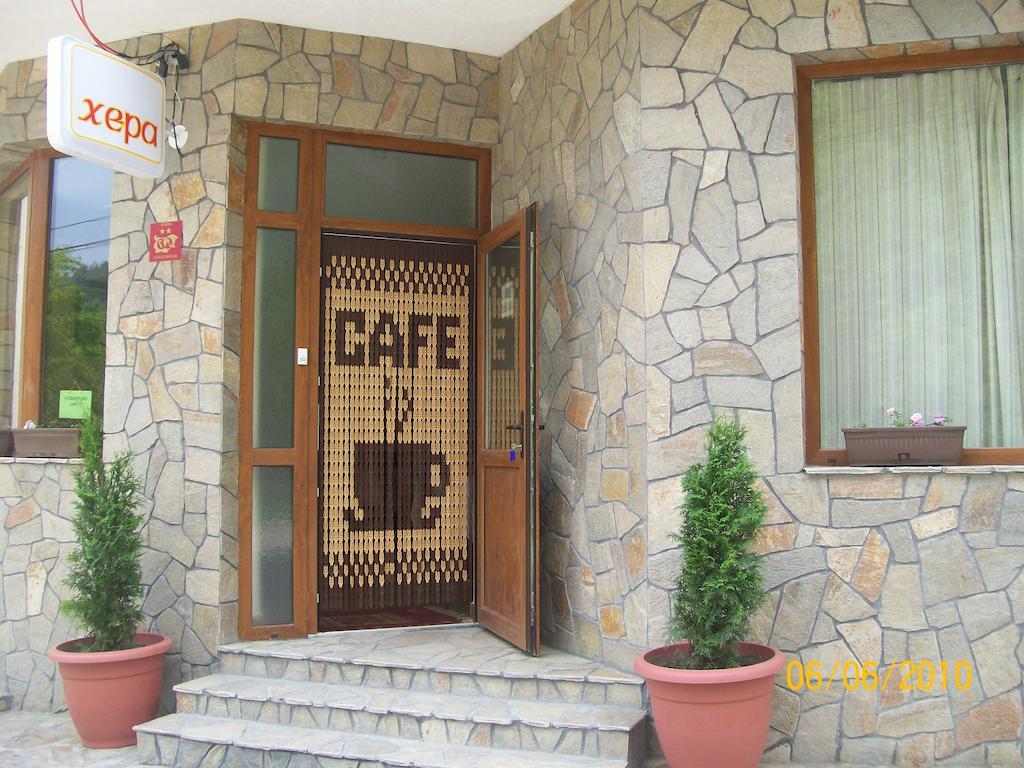 Hera Guest House Chiflik Ngoại thất bức ảnh