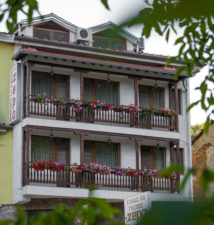 Hera Guest House Chiflik Ngoại thất bức ảnh