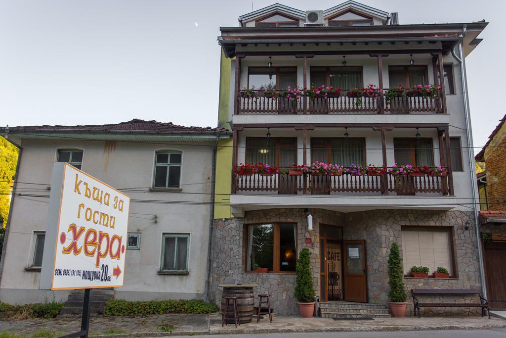 Hera Guest House Chiflik Ngoại thất bức ảnh