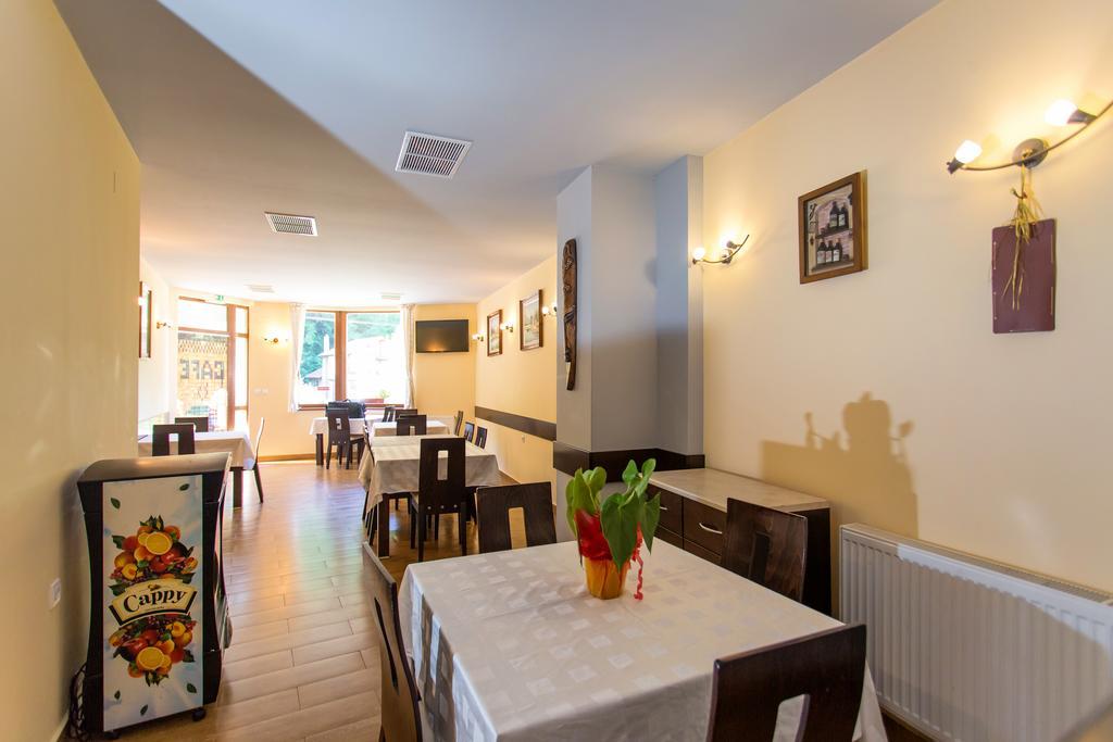 Hera Guest House Chiflik Ngoại thất bức ảnh