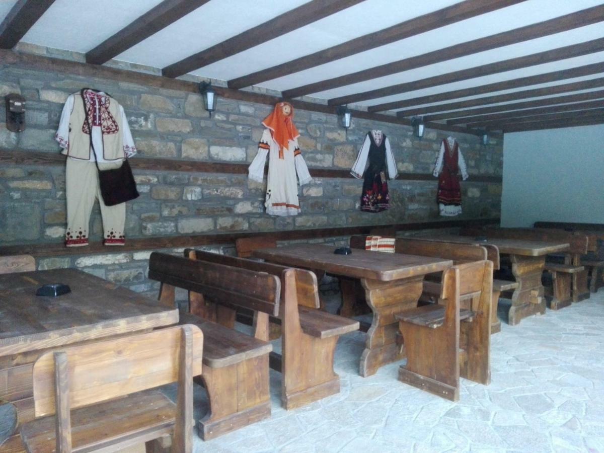 Hera Guest House Chiflik Ngoại thất bức ảnh